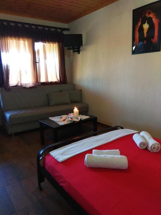 Farma Giannis Apartment Сарти Екстериор снимка