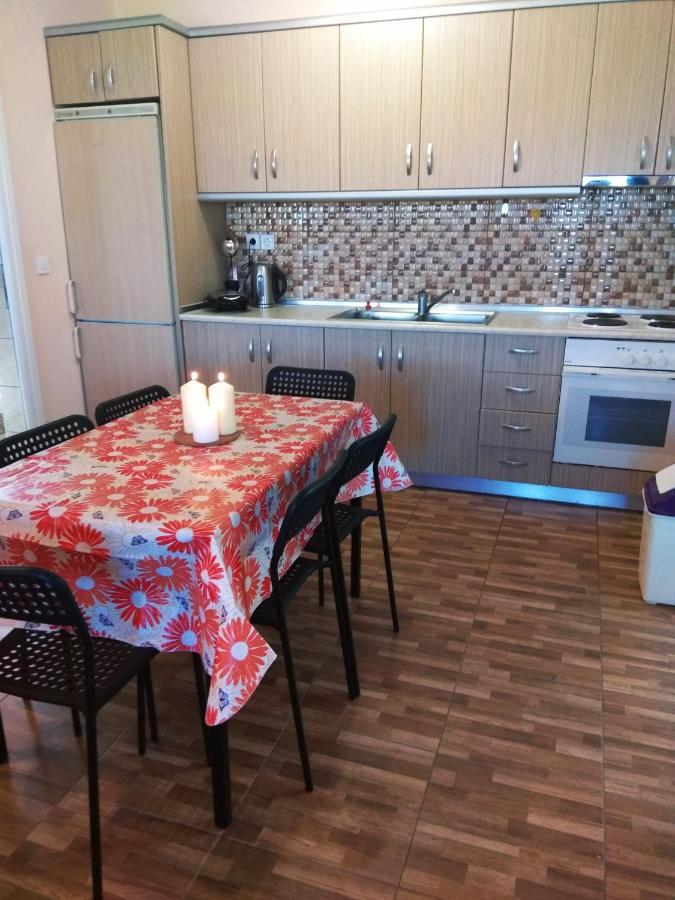 Farma Giannis Apartment Сарти Екстериор снимка