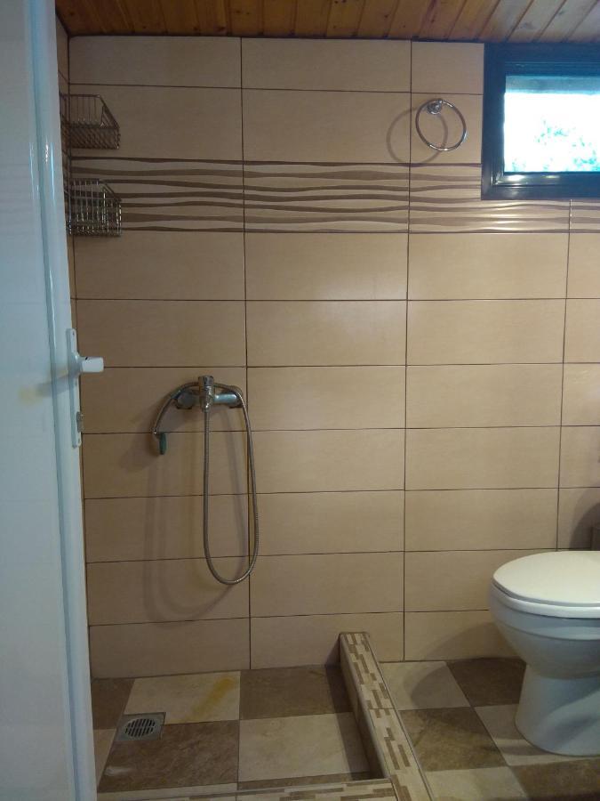 Farma Giannis Apartment Сарти Екстериор снимка
