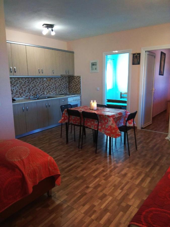 Farma Giannis Apartment Сарти Екстериор снимка